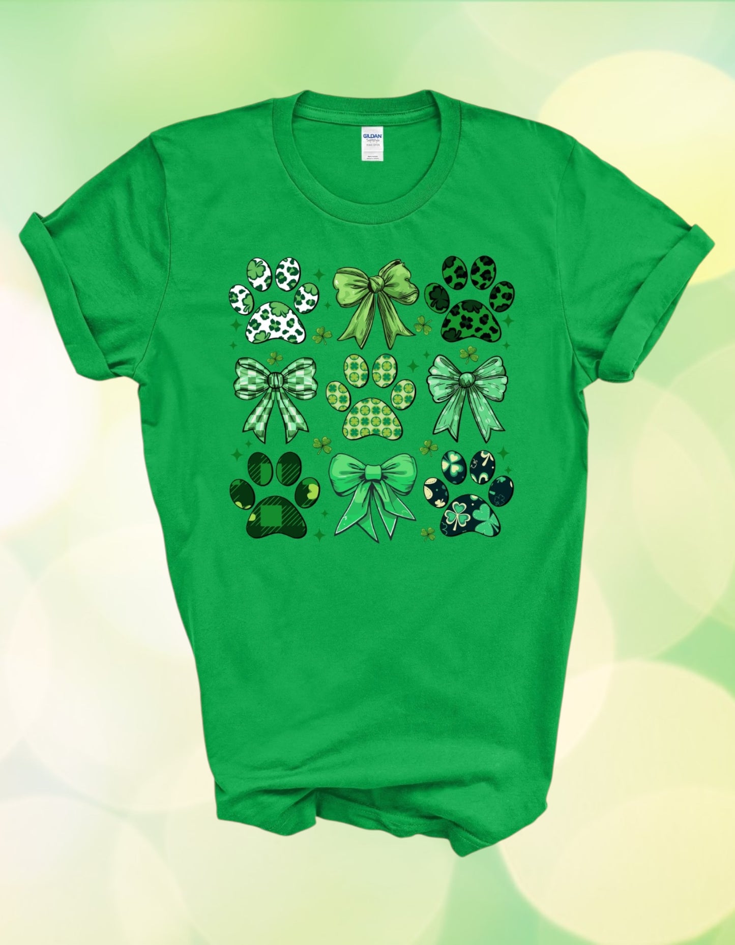 Clover paw print tshirt