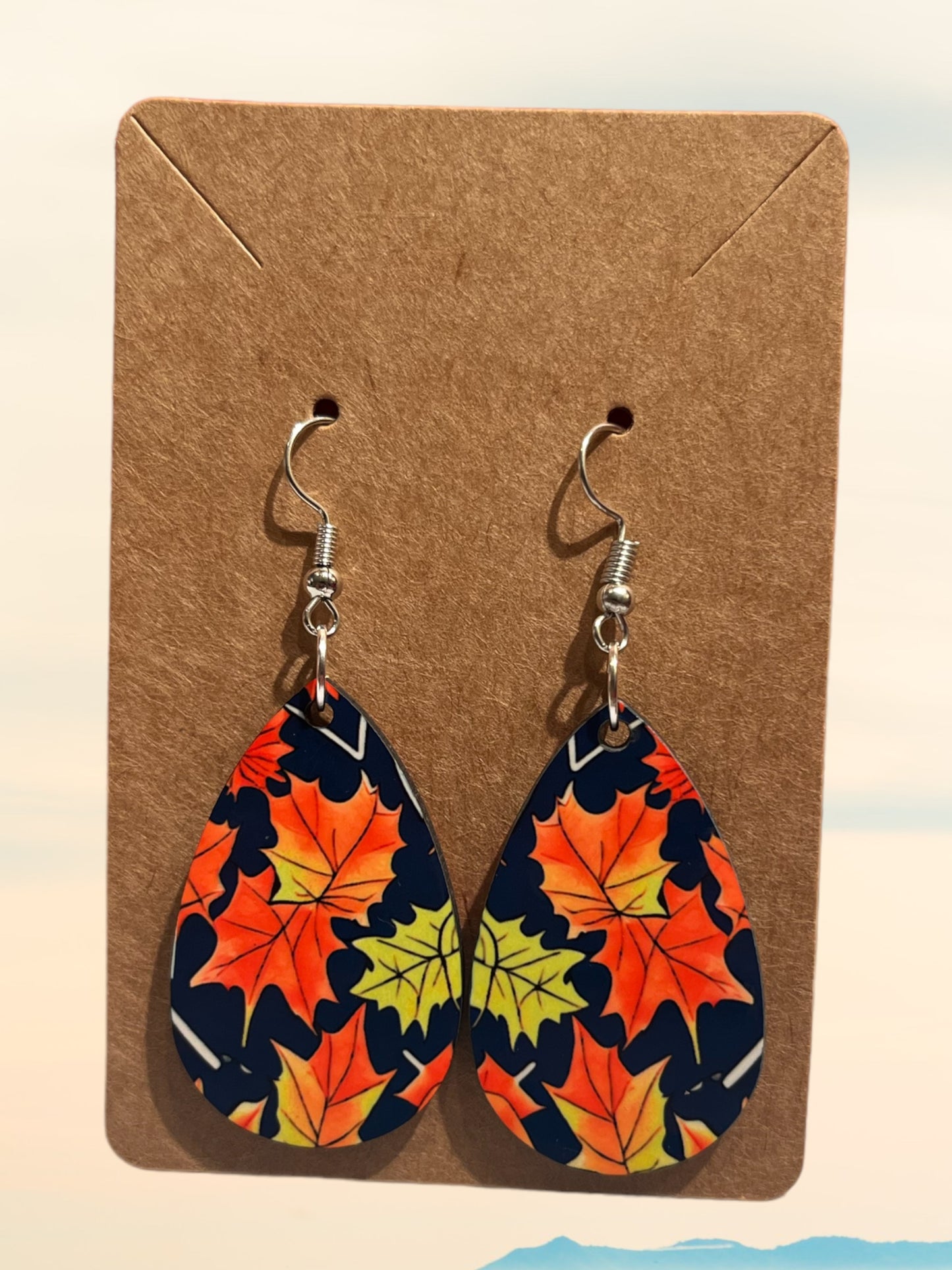 Colorful leaves teardrop earrings