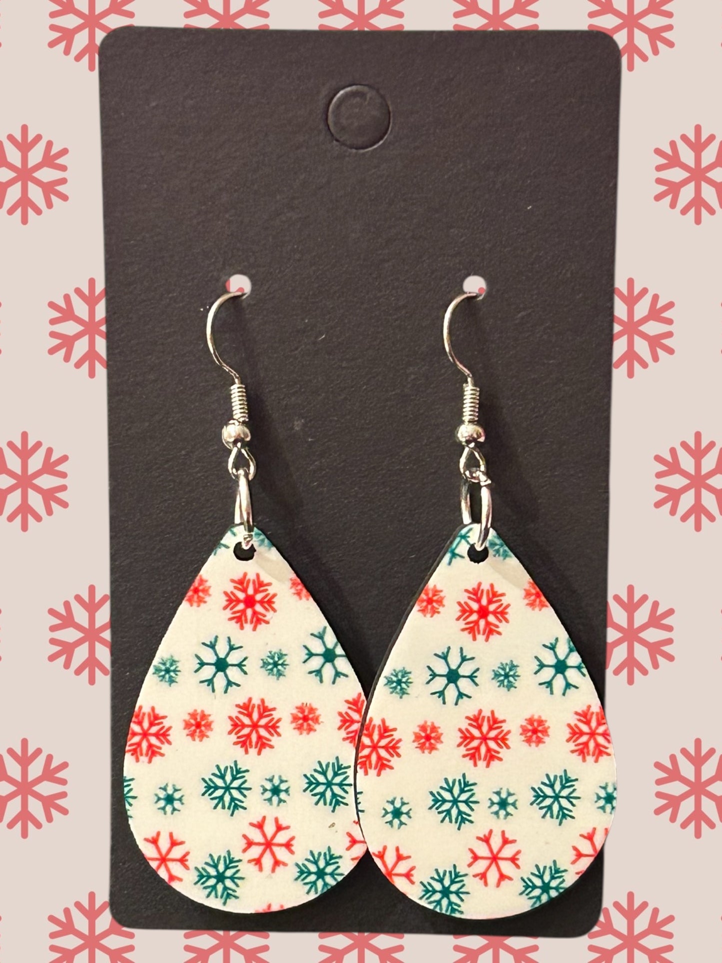 Snowflakes teardrop earrings