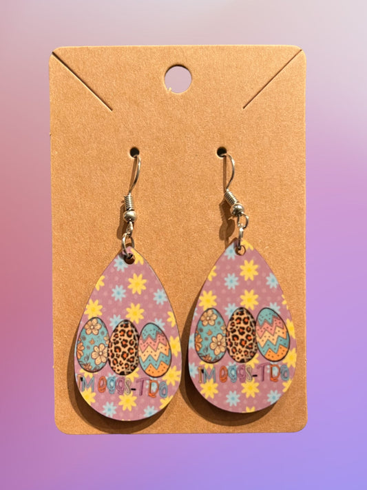 Eggs Tra Easter earrings